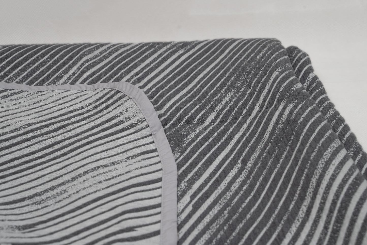 Wavy Coverlet